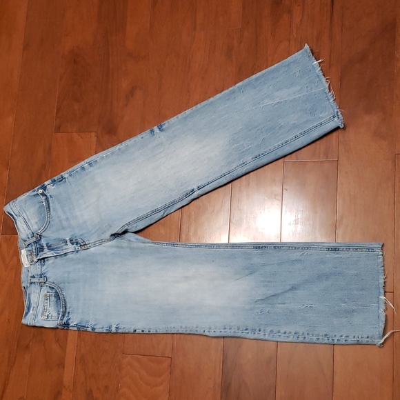 Zara Straight Leg Jeans - Picture 2 of 6